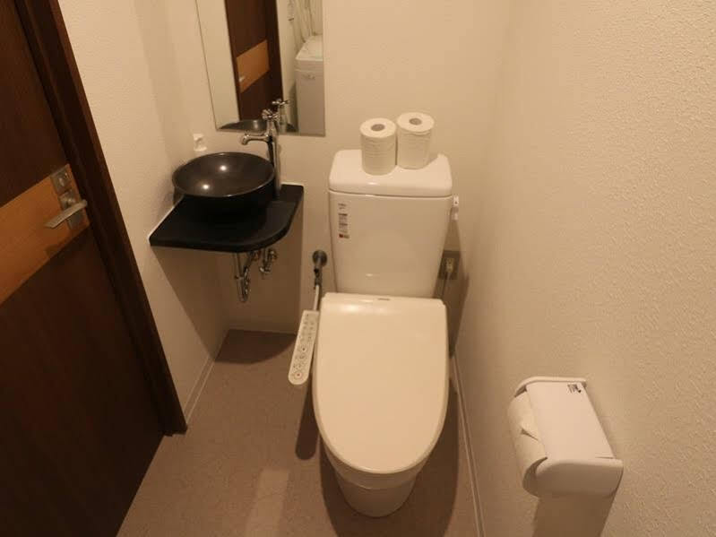 Mr Kinjo Eminence Inn Maejima Tomari Dış mekan fotoğraf
